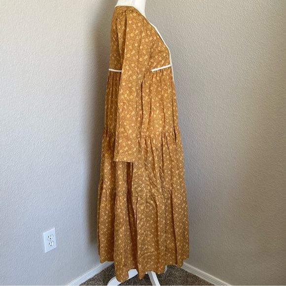 Christy Dawn The Paloma Dress in Biscotti Cosmos Floral Size Small - Picture 8 of 14